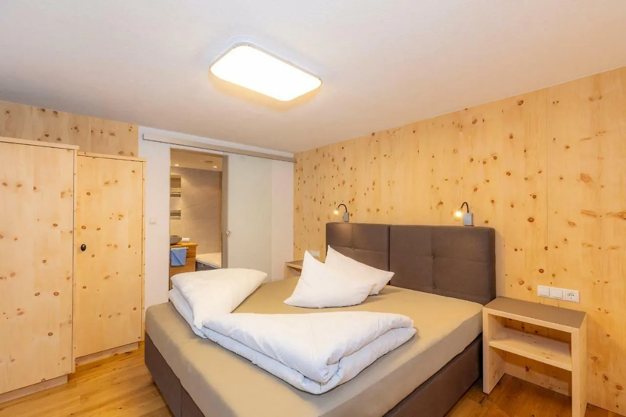 Haus Saskia Sölden Pensión